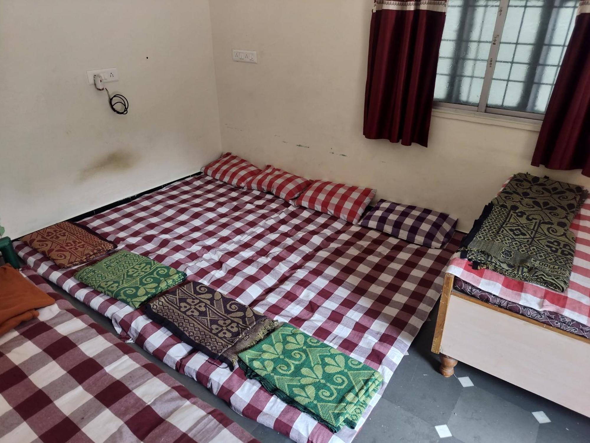 Samarth Sawali Guest House, Vidhyanagar Akkalkot Akalkot Экстерьер фото